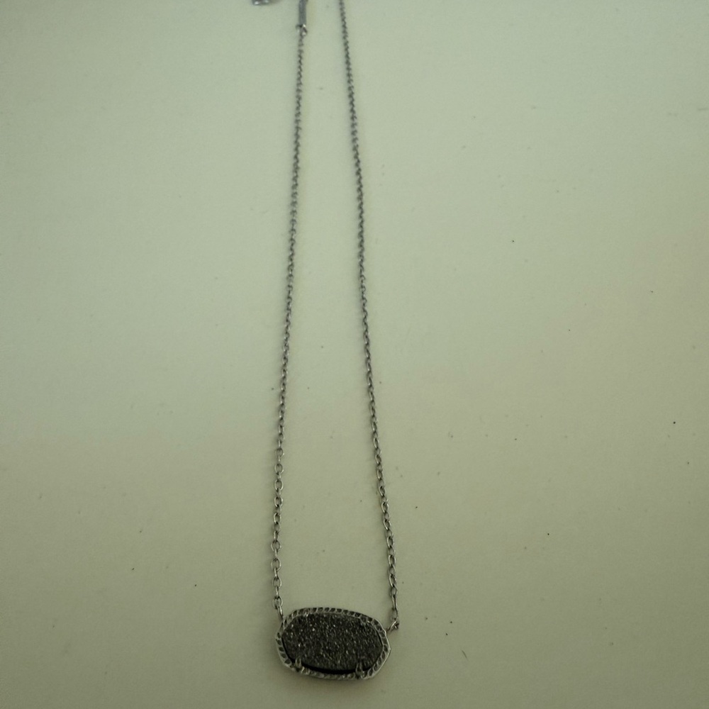Kendra Scott Necklace